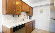 Photo - 2567 W 2nd St Apartment Unit 2567
