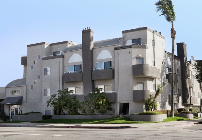 Cambridge Court Apartments - Cambridge Court Apartments