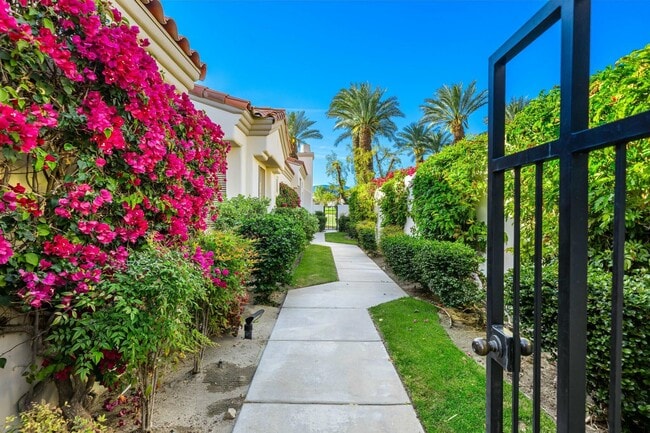 Photo - 149 Rainbird Cir