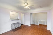 Photo - 4604 Lexington Ave Apartments Unit 4604