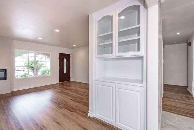 Photo - Your Newly Renovated Huntington Beach Oasi...