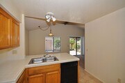 Photo - Lovely single level end unit in Tanglewood... House