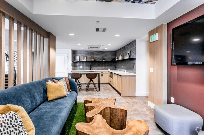 Lounge - West 27th Place