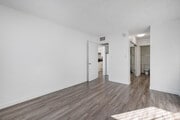 1BR, 1BA - 700SF - Bedroom - Park Plaza Apartments