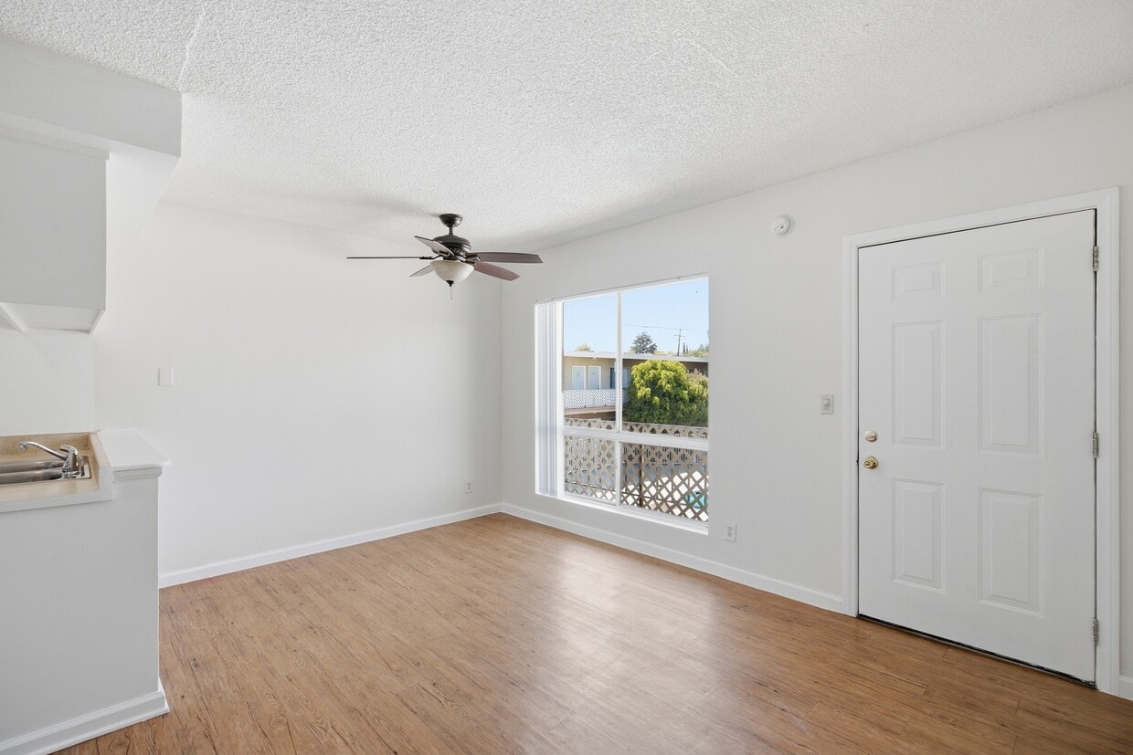 Floor Plan - 1 Bed + 1 Bath