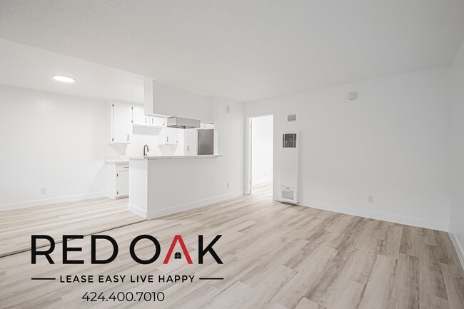 Building Photo - 211 S Ave 57 Unit 3