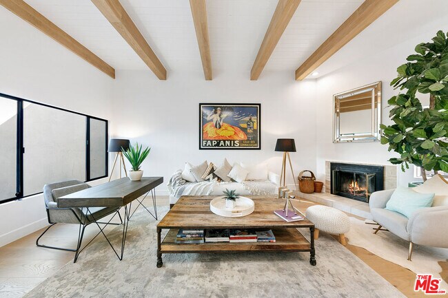 Photo - 6502 Dume Dr