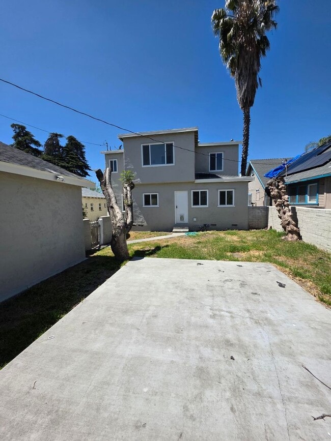 Photo - Look At The Porch!!
