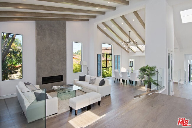 Photo - 4130 Parva Ave