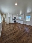 Photo - 633 W Fir Ave