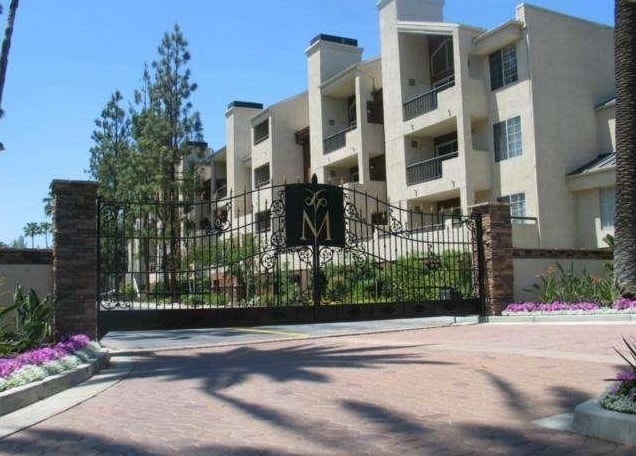 Main Entrance - 5540 Owensmouth Ave Condo Unit 225