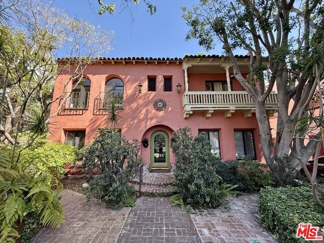 Building Photo - 840 Huntley Dr Unit 2