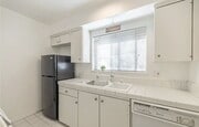 Photo - "Chic Woodland Hills Retreat: Spacious 1-B... Apartment