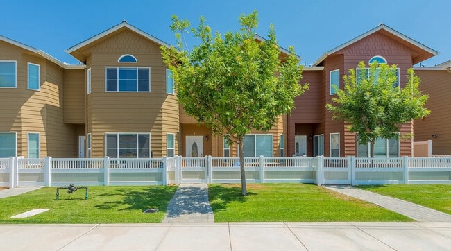 Photo - 1918 Kelly Ave