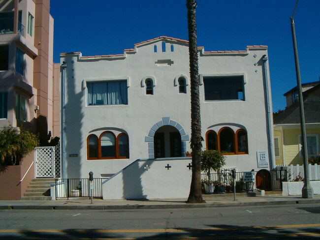 Front - 2211 to 2217 on Ocean Ave. - 2213 Ocean Ave Unit 2215-C