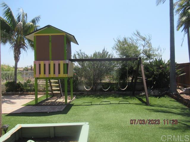 Photo - 552 Bayona Loop