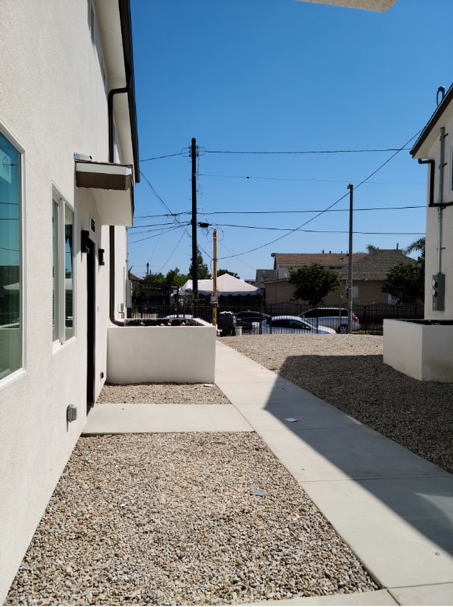 Photo - 33(1635) Unit 33(1635F)