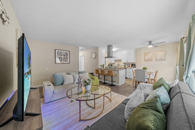 Photo - 9504 Carroll Canyon Rd Unit ID1465015P