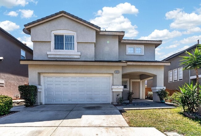 Building Photo - 10009 Kika Ct