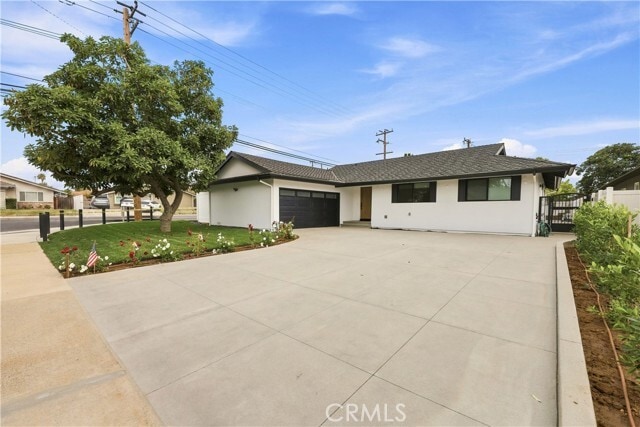 Building Photo - 17511 Leafwood Ln