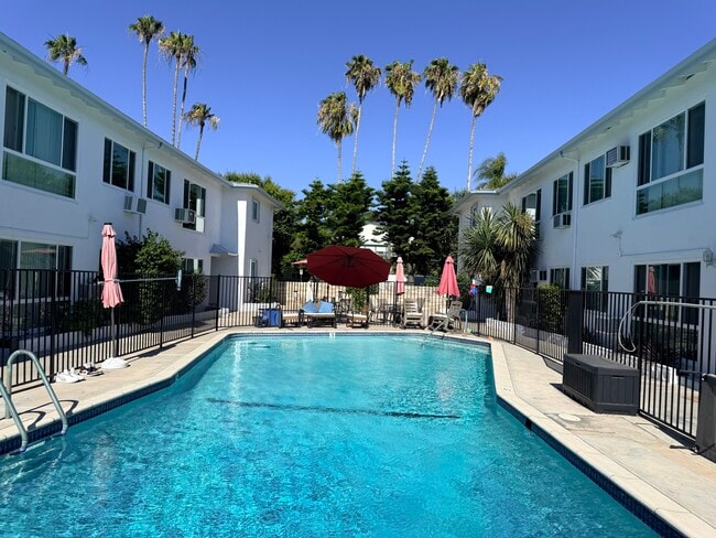 Building Photo - 4445 Murietta Ave Unit #