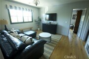 Photo - 2575 Park St