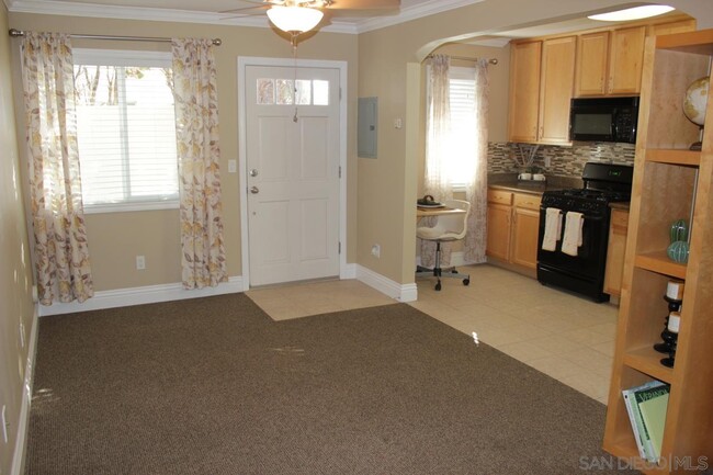 Photo - 6101 Adelaide Ave Unit 102