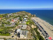 Photo - 7335 Birdview Ave