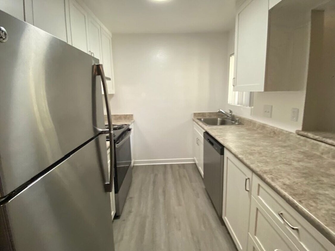 Floor Plan - Upstairs 2x1.5 Ready Now — Ask About Our Move-I...