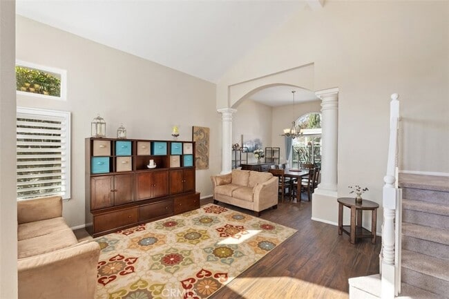 Photo - 20891 Porter Ranch Rd