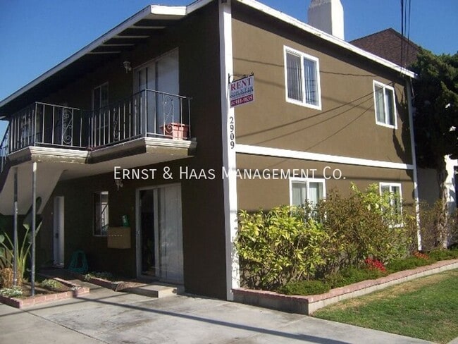 Photo - 2909 E 6th St Apartment Unit #D