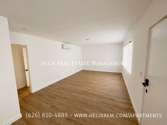 Photo - 1313 Huntington Dr Unit 7