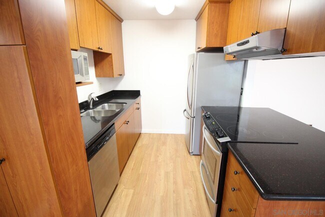 Photo - 9574 Carroll Canyon Rd Unit 153