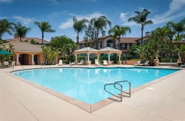 Photo - 3301 Ladrillo Aisle Townhome