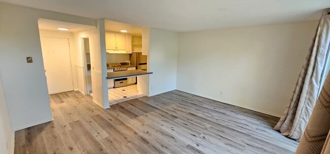 Photo - 7515 Van Nuys Blvd Unit 103