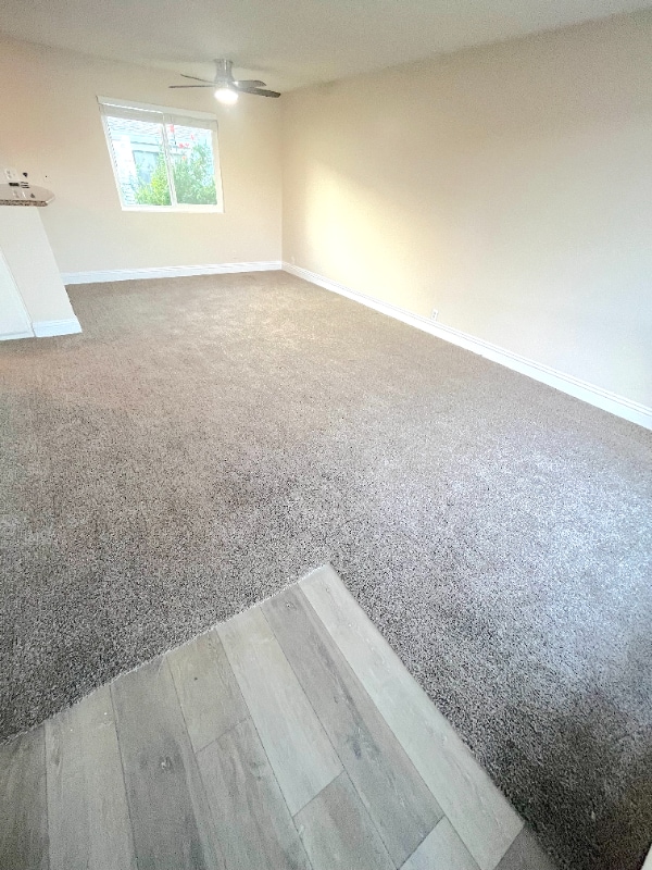 Photo - 931 W 19th St Unit 31