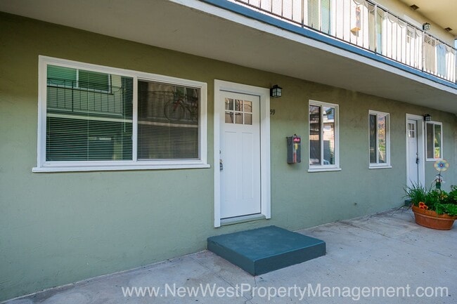 Photo - Renovated Sherman Heights 1 Bedroom! Small... Unit 1