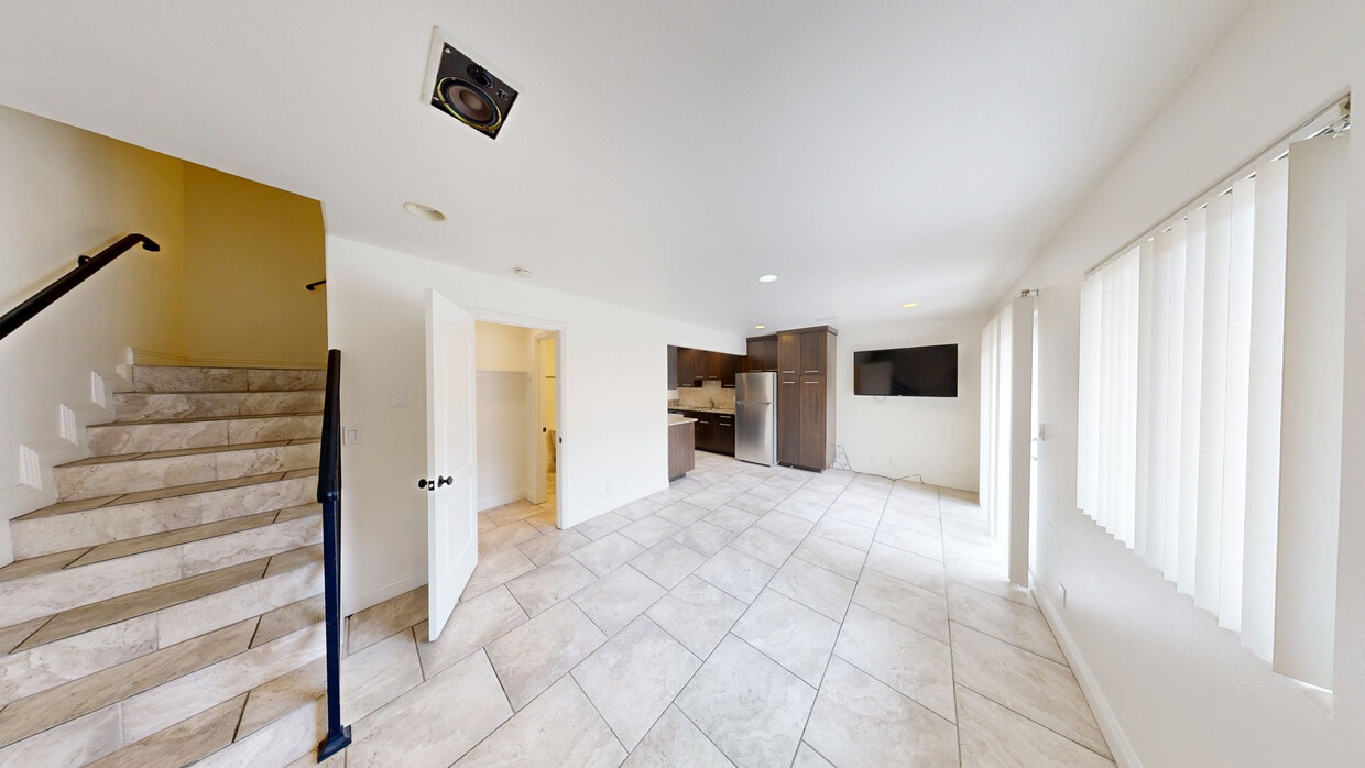 3D Tour - 6656 Picasso Rd