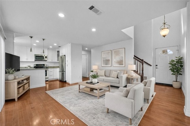 Building Photo - 431 W Bay St