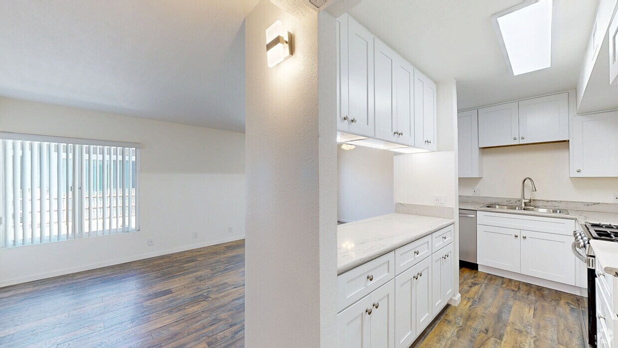 3D Tour - Excalibur Apartments