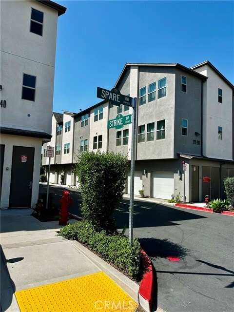 Photo - 220 Strike Dr