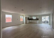 Photo - 645 W 97th St