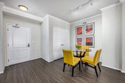 2BR, 2BA - 1038SF - Dining Room - Broadway Palace Apartments