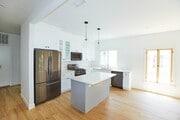 Open Concept Kitchen - 428 N Orange Grove Ave Unit 104