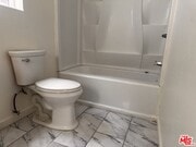 Photo - 820 E 84th Pl House