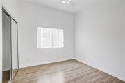Photo - 79-821 Ave 42