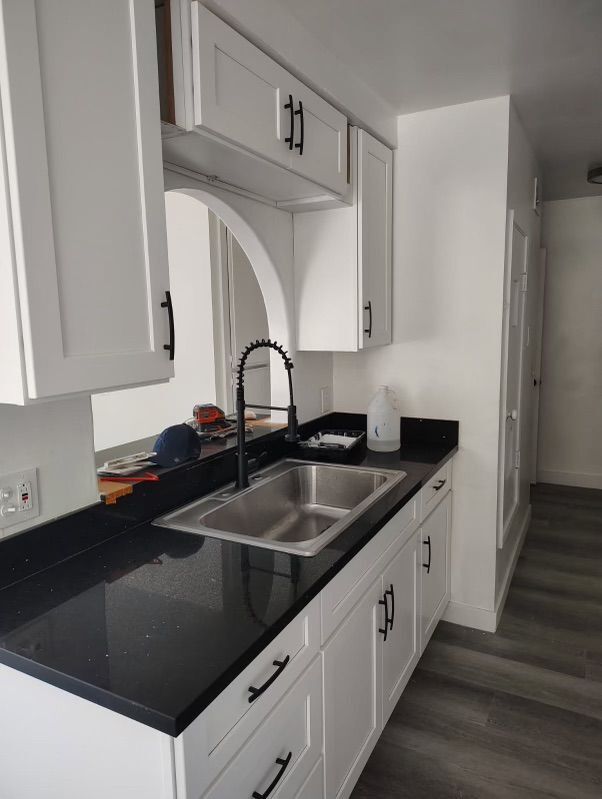 Photo - 2001 E Aroma Dr