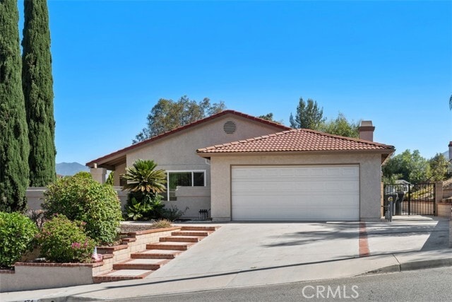 Building Photo - 474 Armitos Pl