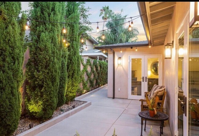 Photo - FURNISHED VACATION BEACH HOUSE- 30 days or more minimum