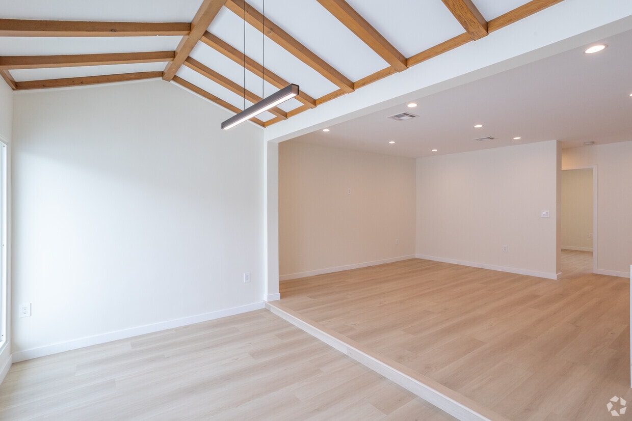 Floor Plan - 2BD 2BTH